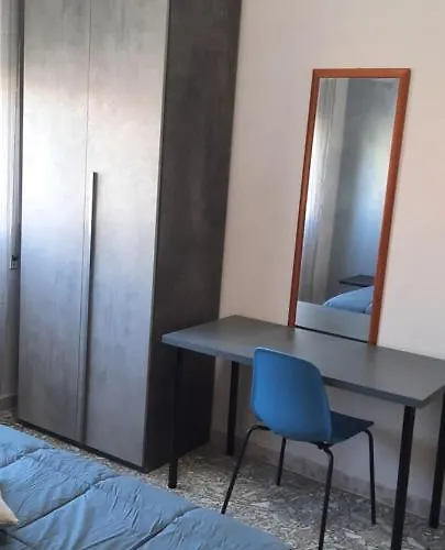 A Casa Di Lo Апартаменты Рим